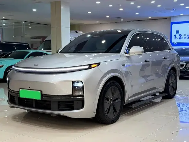 Li Auto Li L8 2023 Air