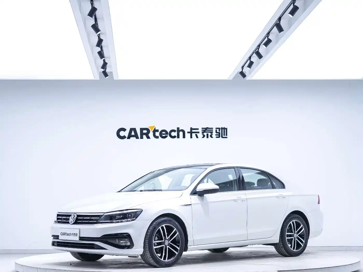 Volkswagen Lamando 2021 Facelift 280TSI DSG Comfort Edition