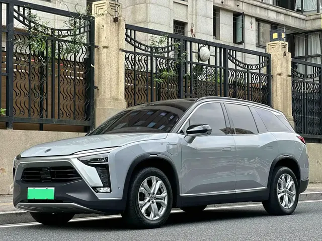 NIO ES8 2022 Model 75kWh 6-Seater