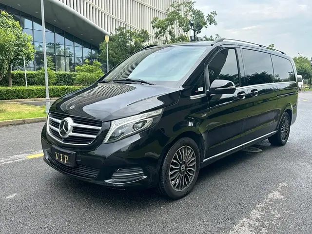 Mercedes-Benz V-Class 2018 V 260 L Premium Long Wheelbase Edition China VI