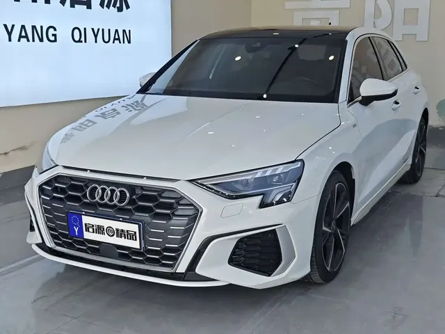 Audi A3 2021 Sportback 35 TFSI Fashion Sport