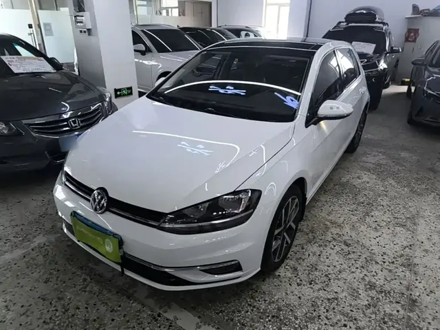Volkswagen Golf 2018 230TSI Automatic Luxury