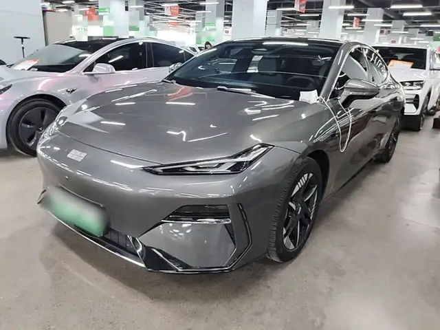 Geely Galaxy E8 2024 550km RWD PRO