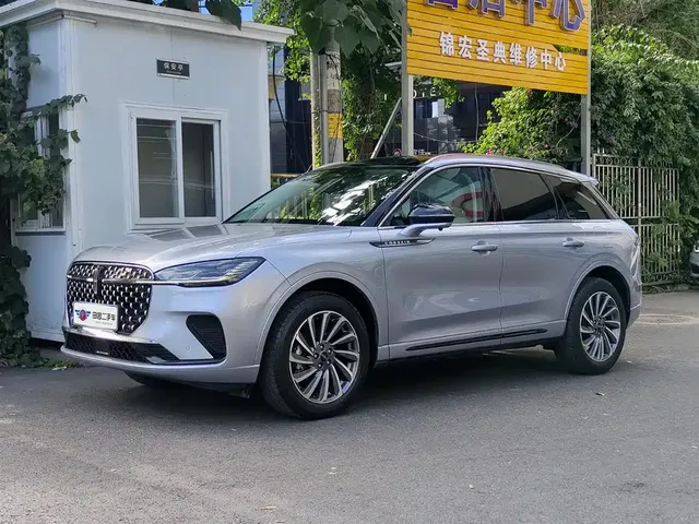Lincoln Adventurer 2023 2.0T 4WD Zunya Edition