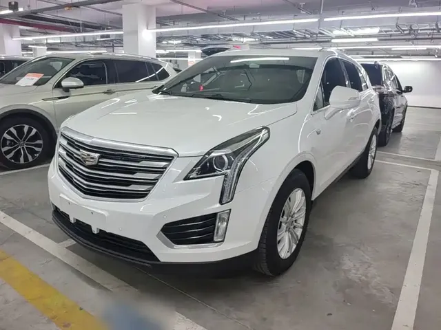 Cadillac XT5 2018 28E AWD Technology Model