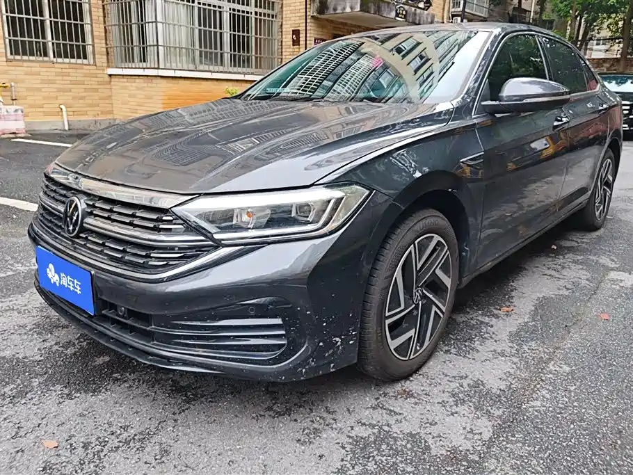 Volkswagen Sagitar 2025 300TSI DSG Surpass Edition