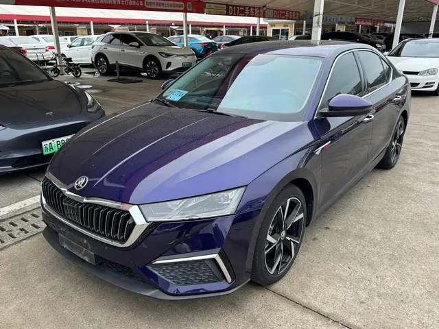 Škoda Octavia 2021 PRO TSI280 DSG Premium Edition