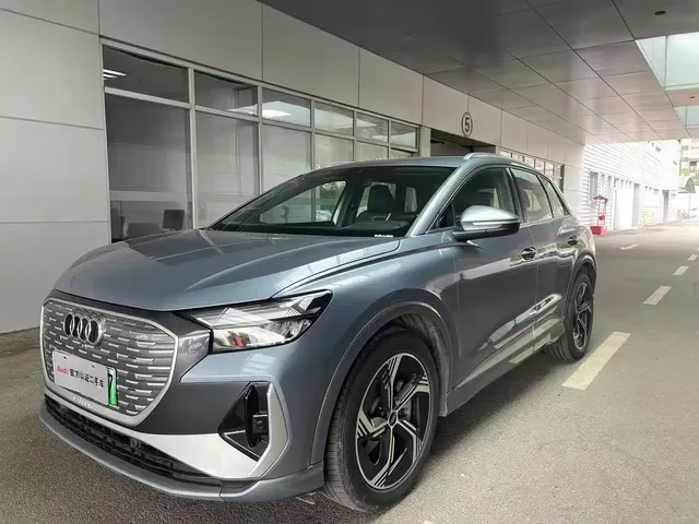 Audi Q4 e-tron 2024 40 e-tron Creation Edition