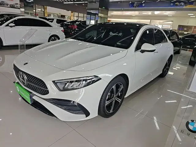 Mercedes-Benz A-Class 2023 A 200 L Fashion