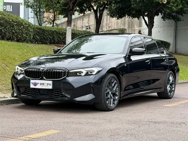 BMW 3 Series 2024 330Li M Sport Shadowline Package