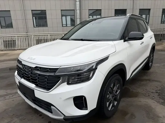 Kia Seltos 2023 1.5L CVT Luxury Edition