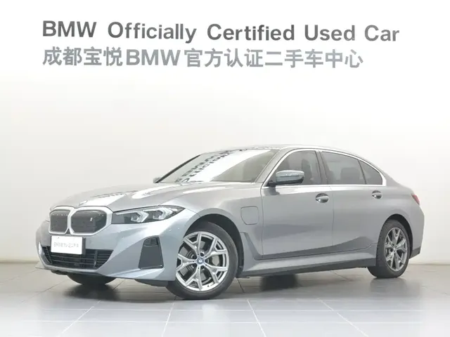 BMW i3 2022 eDrive 35 L