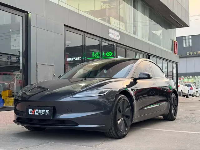 Tesla Model 3 2023 Rear-Wheel Drive