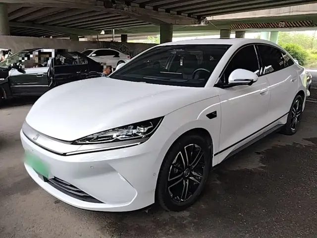 BYD Qin L 2025 EV 545KM Cloud Chariot Edition