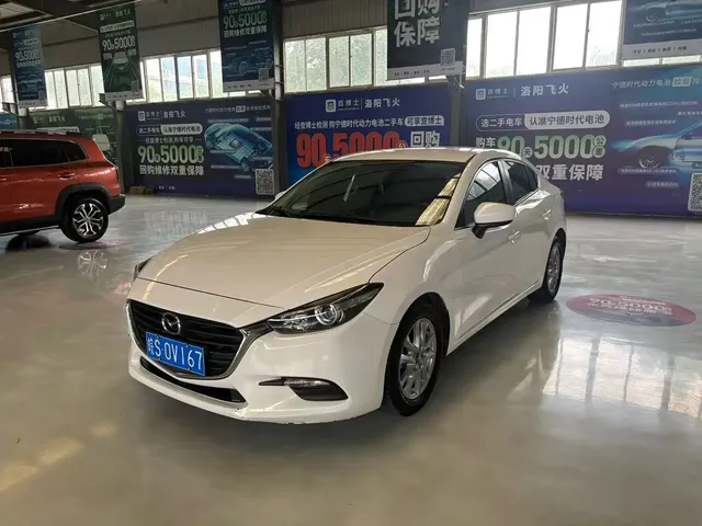 Mazda 3 Axela 2019 Cloud Control Sedan 1.5L Auto Comfort (China V)