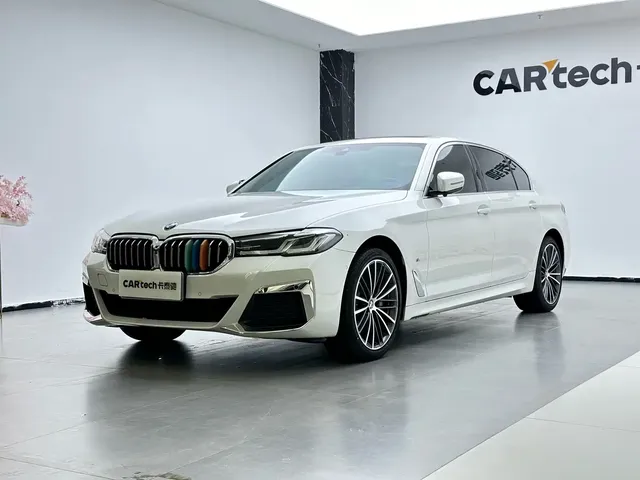 BMW 5 Series 2022 530Li Leading M Sport Package