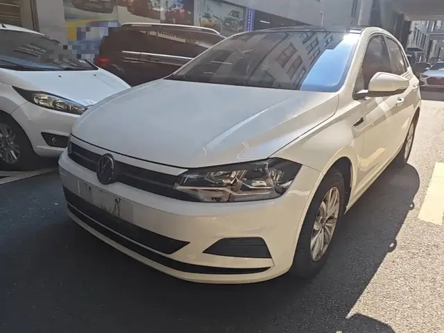 Volkswagen Polo 2021 Plus 1.5L Automatic Colorful Tech Edition