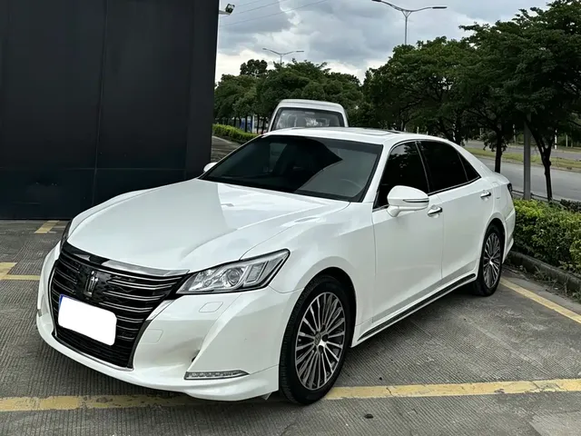 Toyota Crown 2018 2.0T Sport Edition