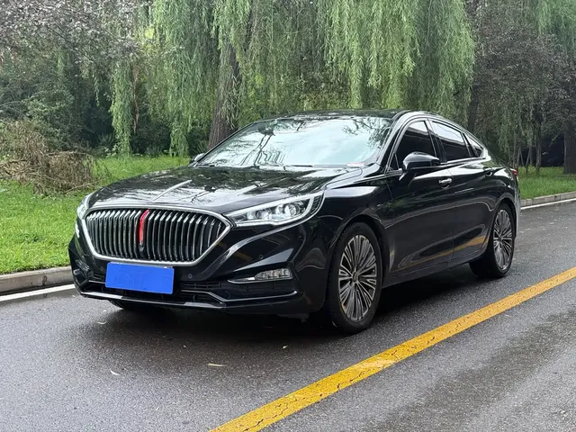 Hongqi H5 2022 Classic Facelift 1.8T Automatic Smart Connect Flag Enjoyment Edition