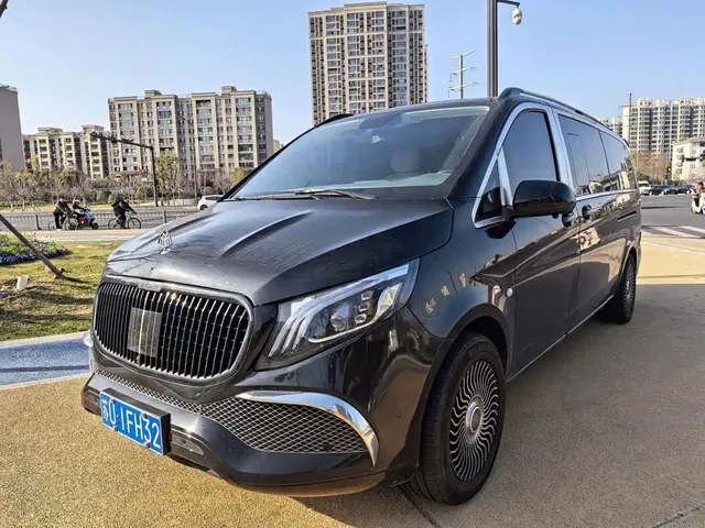 Mercedes-Benz Vito 2021 2.0T Business Edition 7-seater