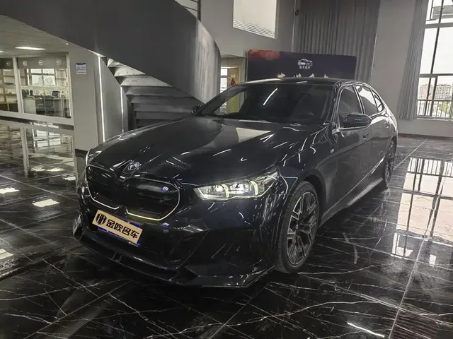 BMW 5 Series 2025 530Li Premium M Sport Package