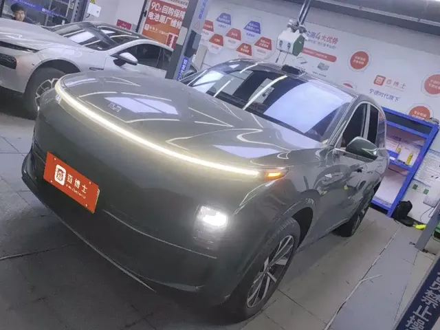 Li Auto Li L8 2023 Max