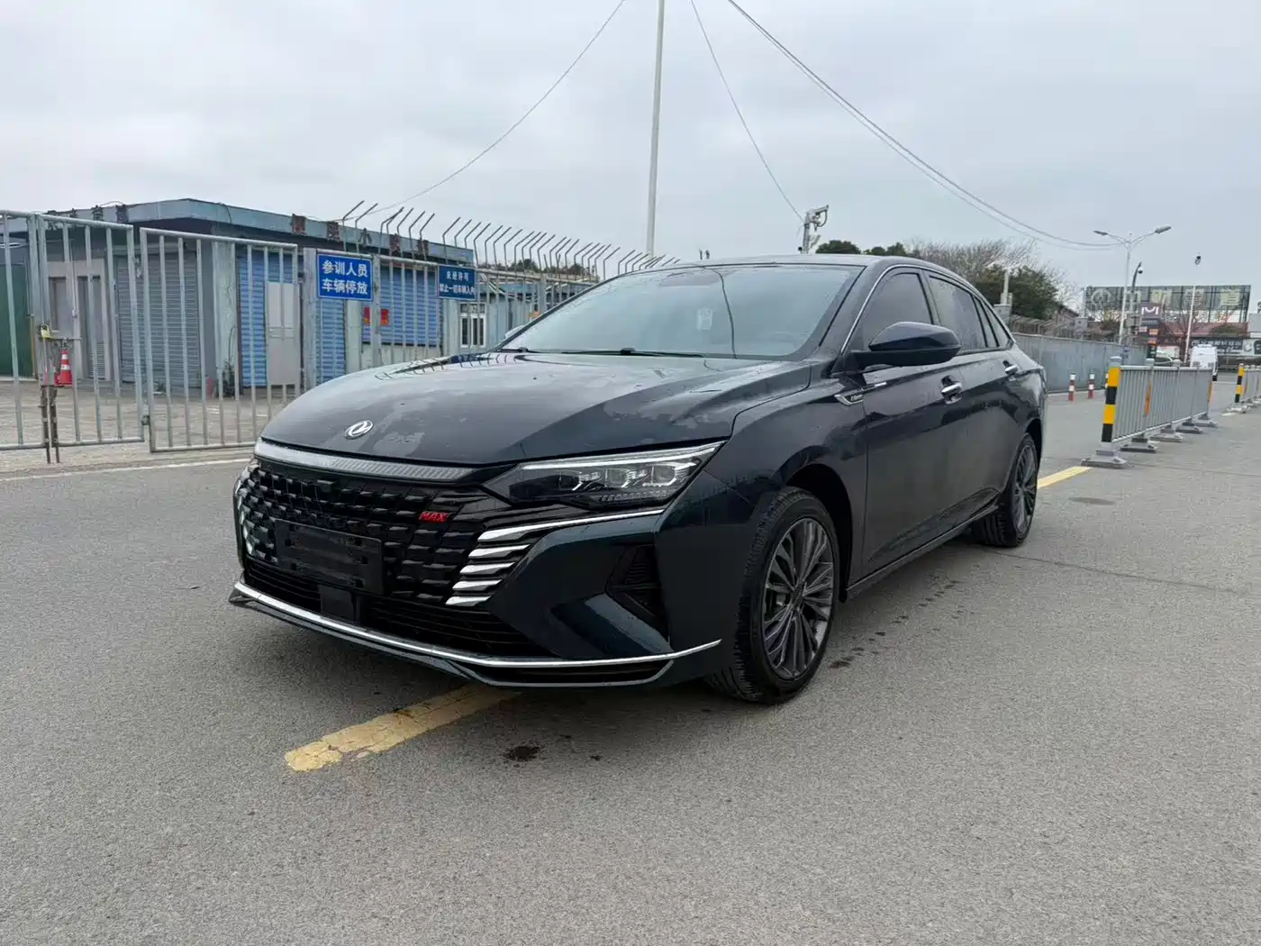 Dongfeng Aeolus Yixuan MAX 2021 1.5T Extraordinary Cute Dad Edition