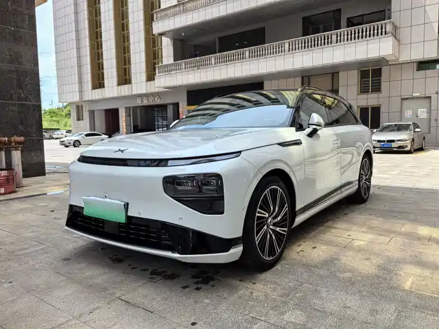 XPeng G9 2025 Model Long Range Ultra
