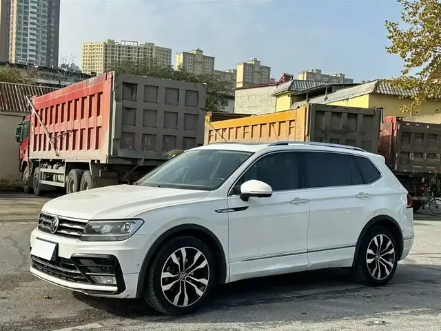 Volkswagen Tiguan L 2021 330TSI Automatic 2WD R-Line Premium
