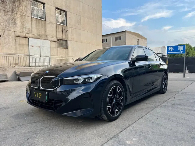 BMW i3 2024 eDrive 40 L Shadow Night Package