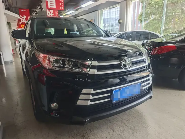 Toyota Highlander 2021 2.0T AWD Luxury 7-Seater