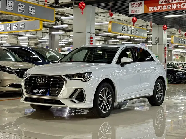 Audi Q3 2022 35 TFSI Progressive Dynamic