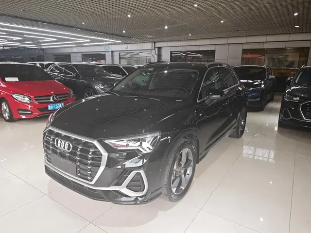Audi Q3 2021 35 TFSI Fashion Sport