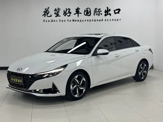 Hyundai Elantra 2022 1.5L CVT GLX Elite Edition