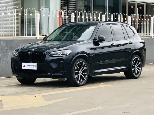 BMW X3 2022 xDrive30i Leading M Night Package