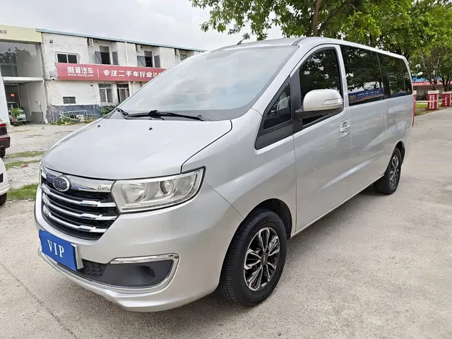 JAC Refine M3 2019 PLUS IKEA Edition 1.8L Luxury 9-Seater