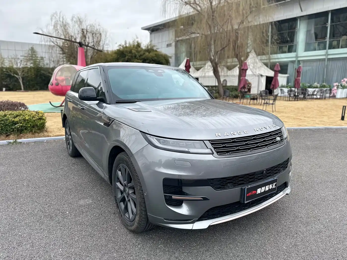 Land Rover Range Rover Sport 2024 400PS Dynamic SE