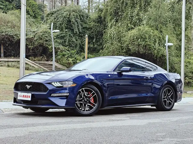 Ford Mustang 2021 2.3T EcoBoost