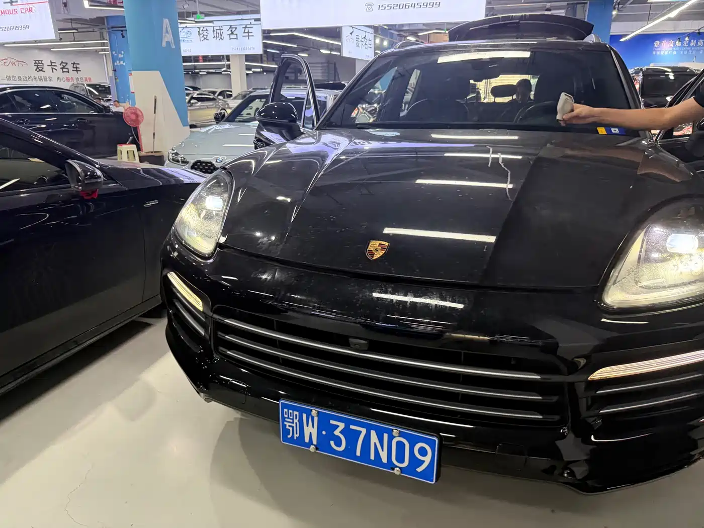 Porsche Cayenne 2019 Cayenne 3.0T