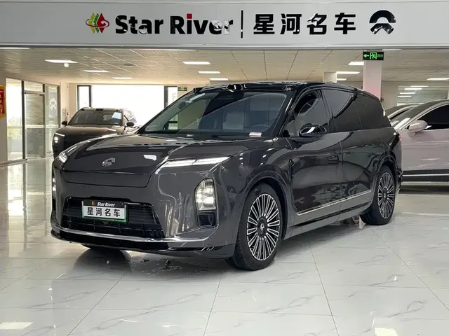 NIO ES8 2025 Model 6-Seat Executive Luxury Edition