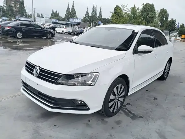 Volkswagen Sagitar 2018 1.6L Automatic Comfort