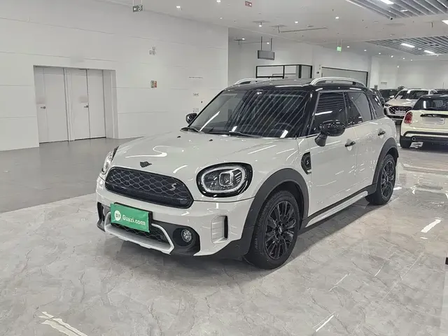 MINI COUNTRYMAN 2023 2.0T COOPER S Connoisseur