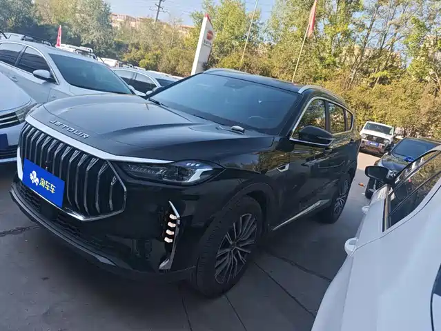 Jetour X70 PLUS 2024 Champion Edition 1.5T DCT Champion MAX+ 7-seater