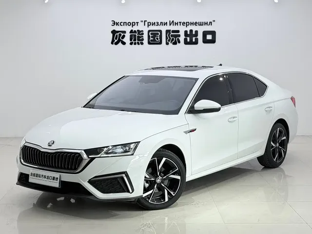 Škoda Octavia 2023 Facelift PRO TSI280 Luxury Edition