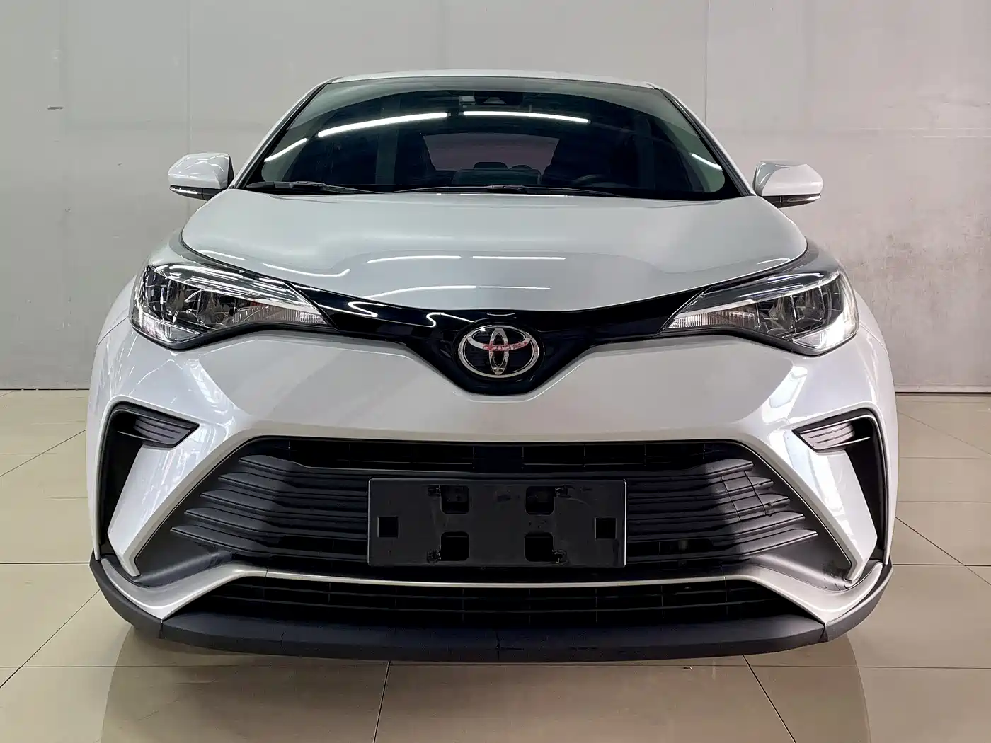 Toyota IZOA 2021 2.0L Yixiang Edition