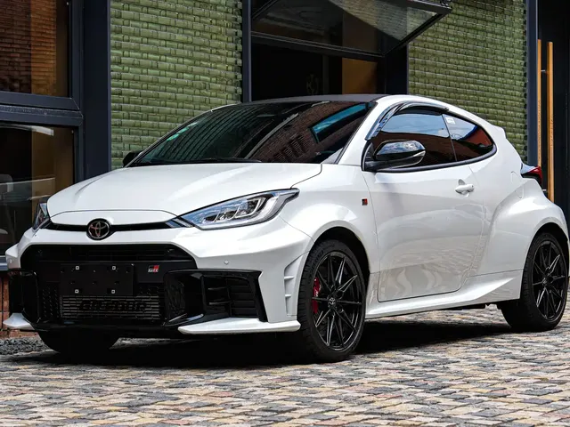 Toyota GR YARIS 2024 GR Evolution Edition