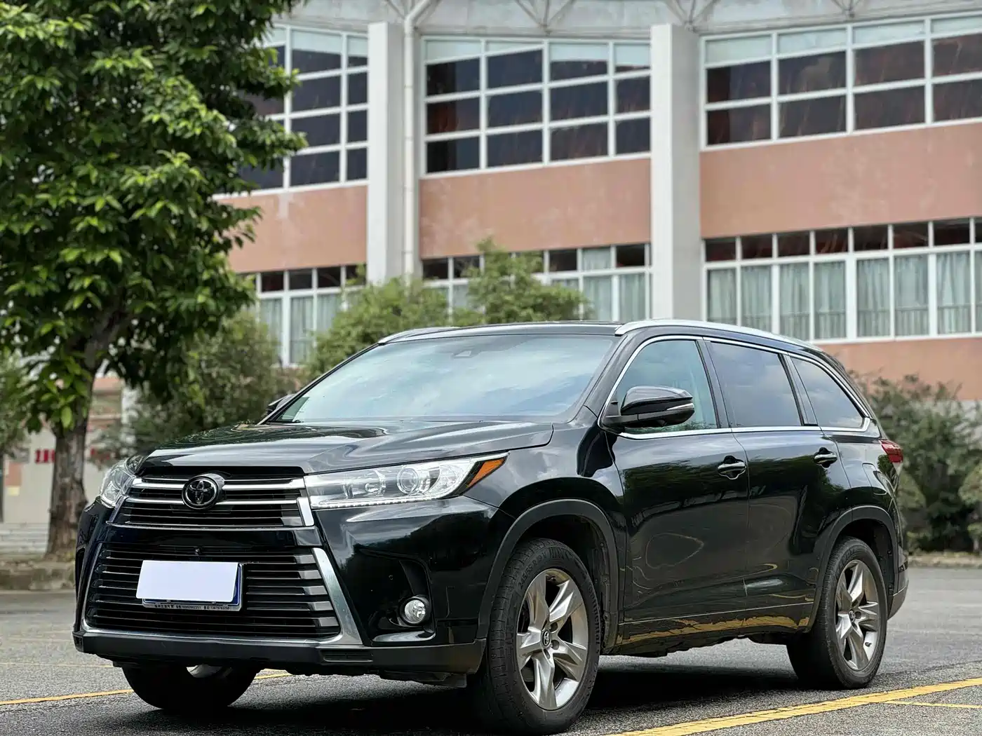 Toyota Highlander 2018 2.0T 4WD Premium 7-seater China VI