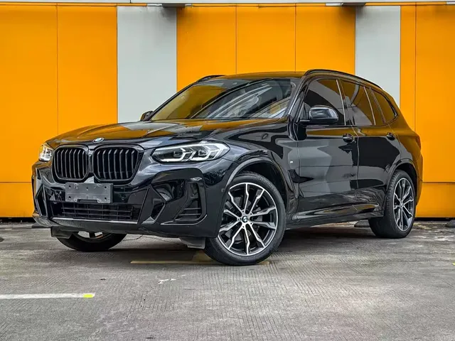 BMW X3 2022 xDrive30i Leading M Night Package