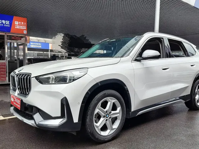 BMW X1 2023 sDrive20Li X Design Package
