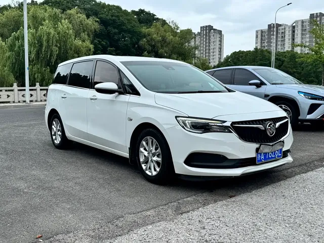 Buick GL6 2018 18T 6-Seater Luxury